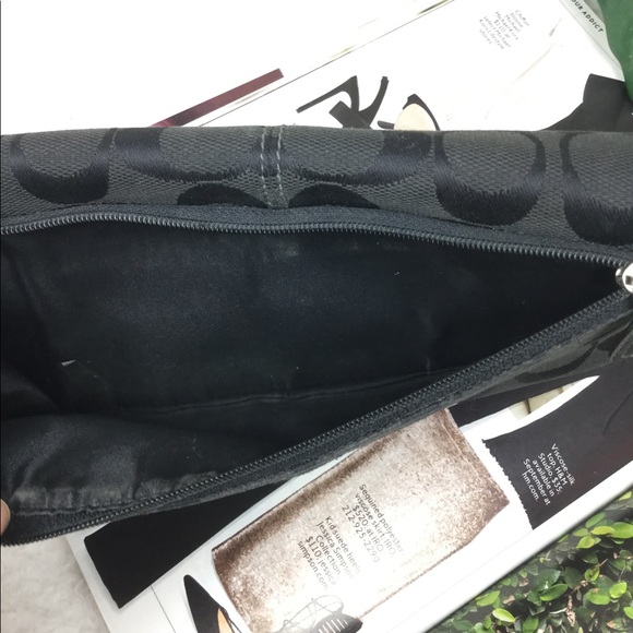 COACH CC PRINT CARRYALL BLACK WALLET - Picture 7 of 8